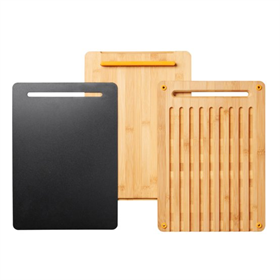 Bambusowy zestaw desek do krojenia Fiskars 1057550